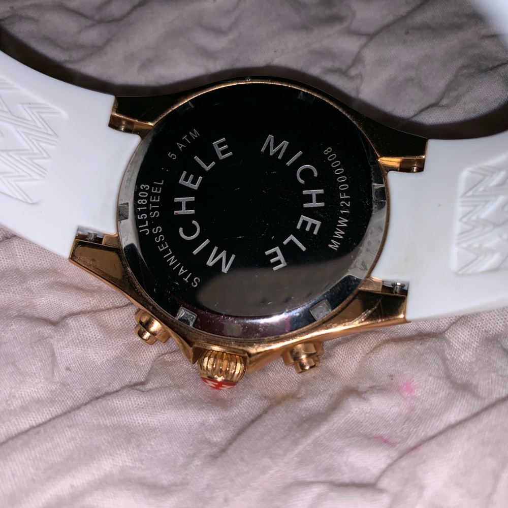 Watch - Picture 3 of 5